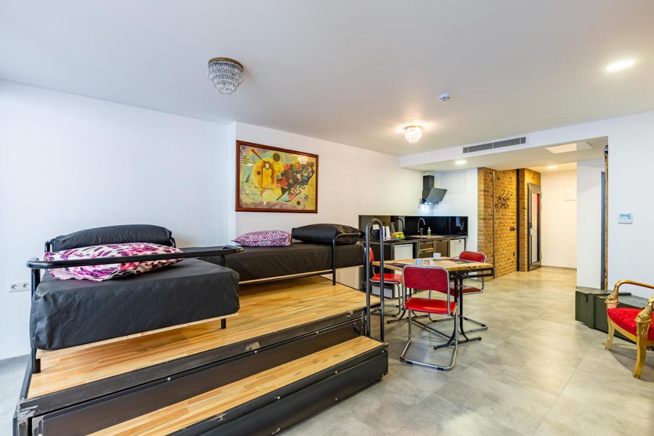 Pera Hotel